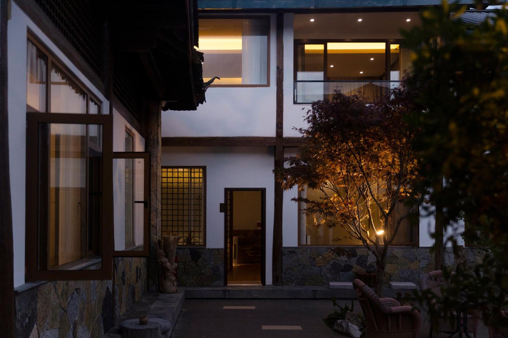 One Zen Snowy Haven *